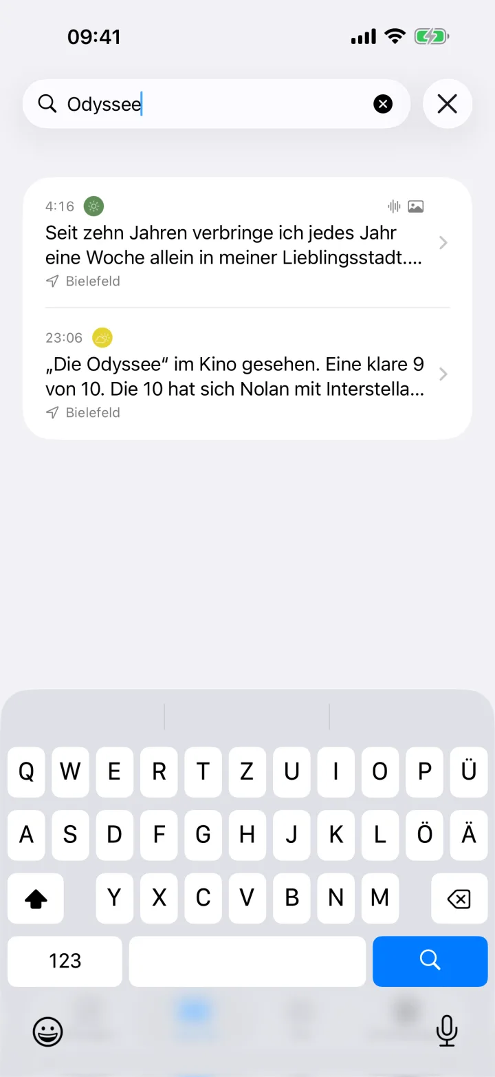 Die Suche nach „Odyssee“ findet zwei Einträge mit Uhrzeit, Stimmung und Ort.